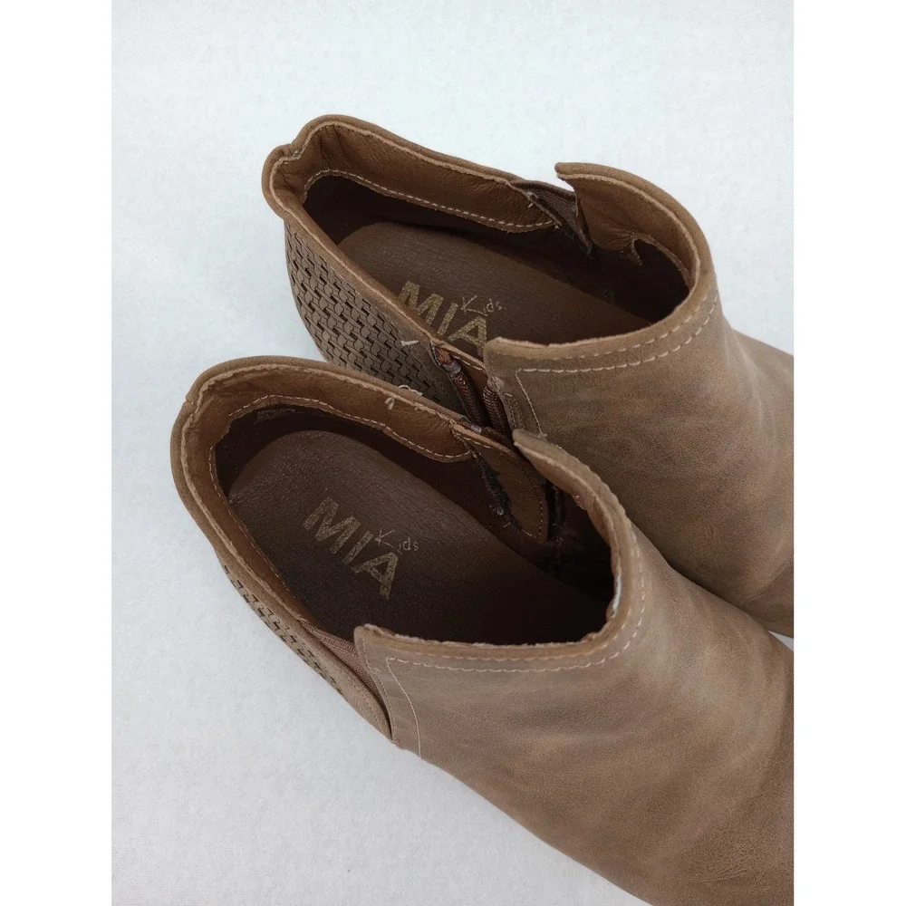 MIA Konnie Ankle Boots Girls 4M Brown